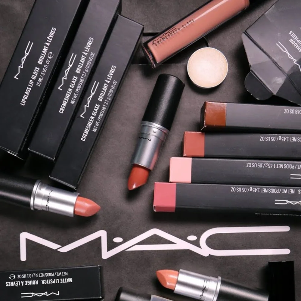 MAC 2 for 1 Lipsticks *YOU CHOOSE* NEW